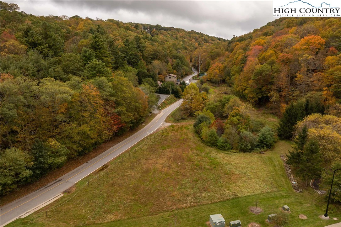 Image number 5 for the current listing