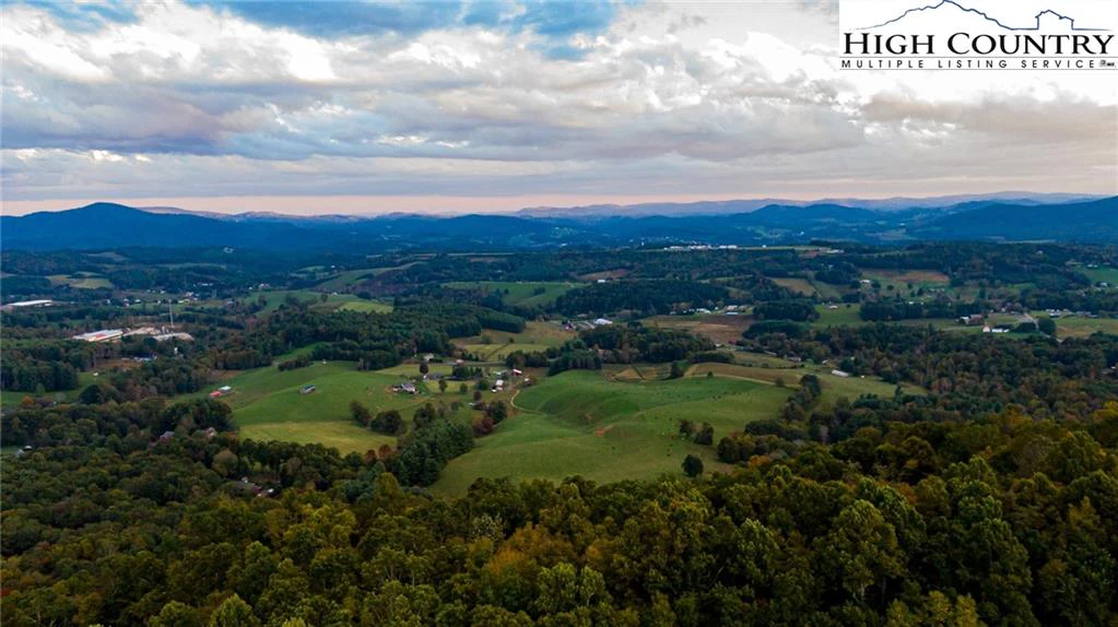 Image number 6 for the current listing