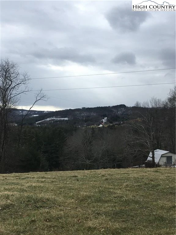 Image number 15 for the current listing