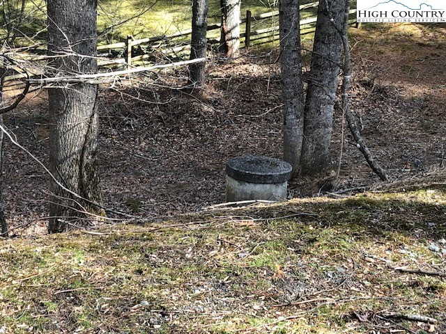 Image number 6 for the current listing