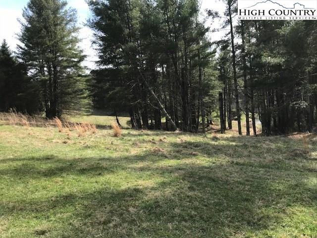 Image number 20 for the current listing