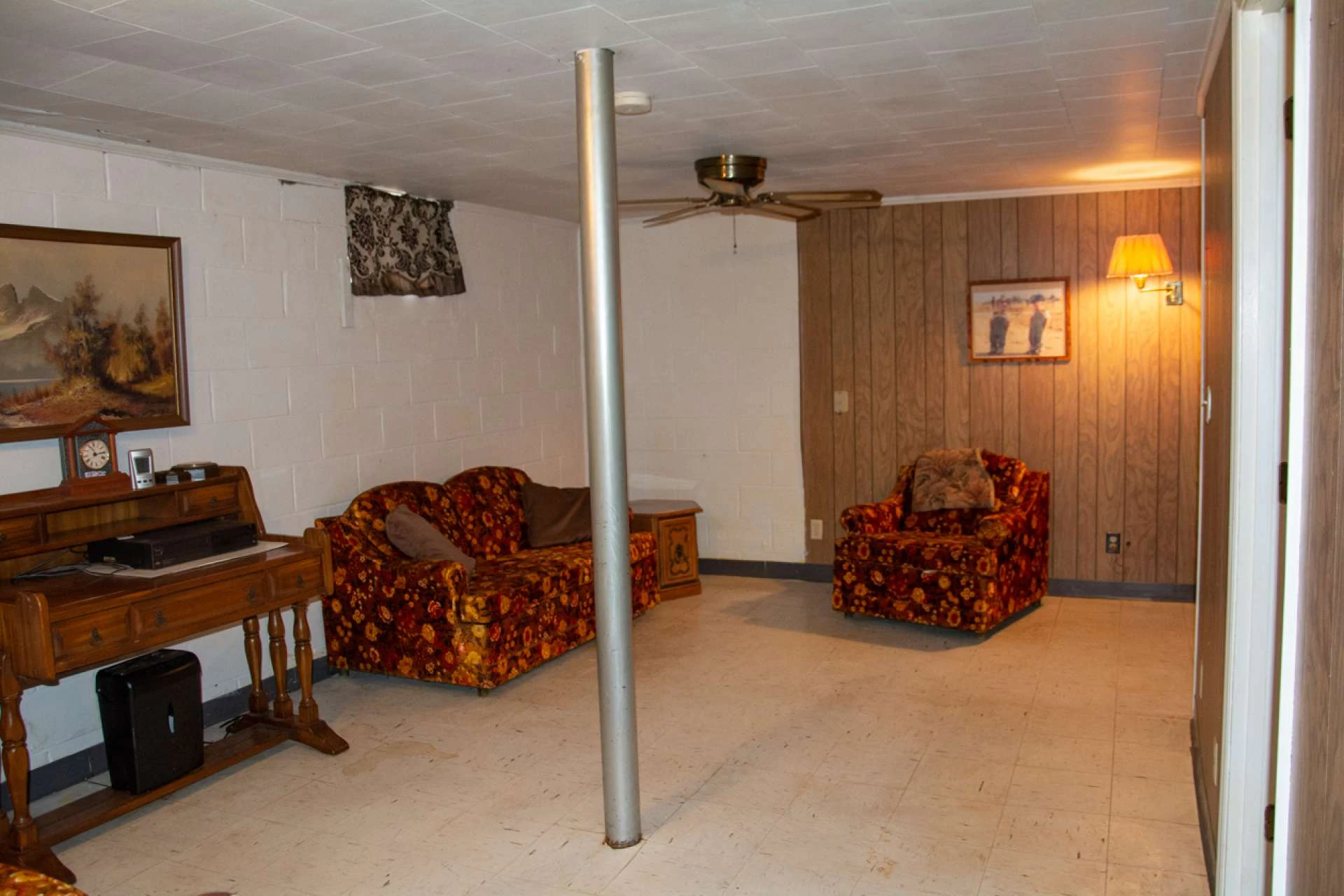 Image number 10 for the current listing