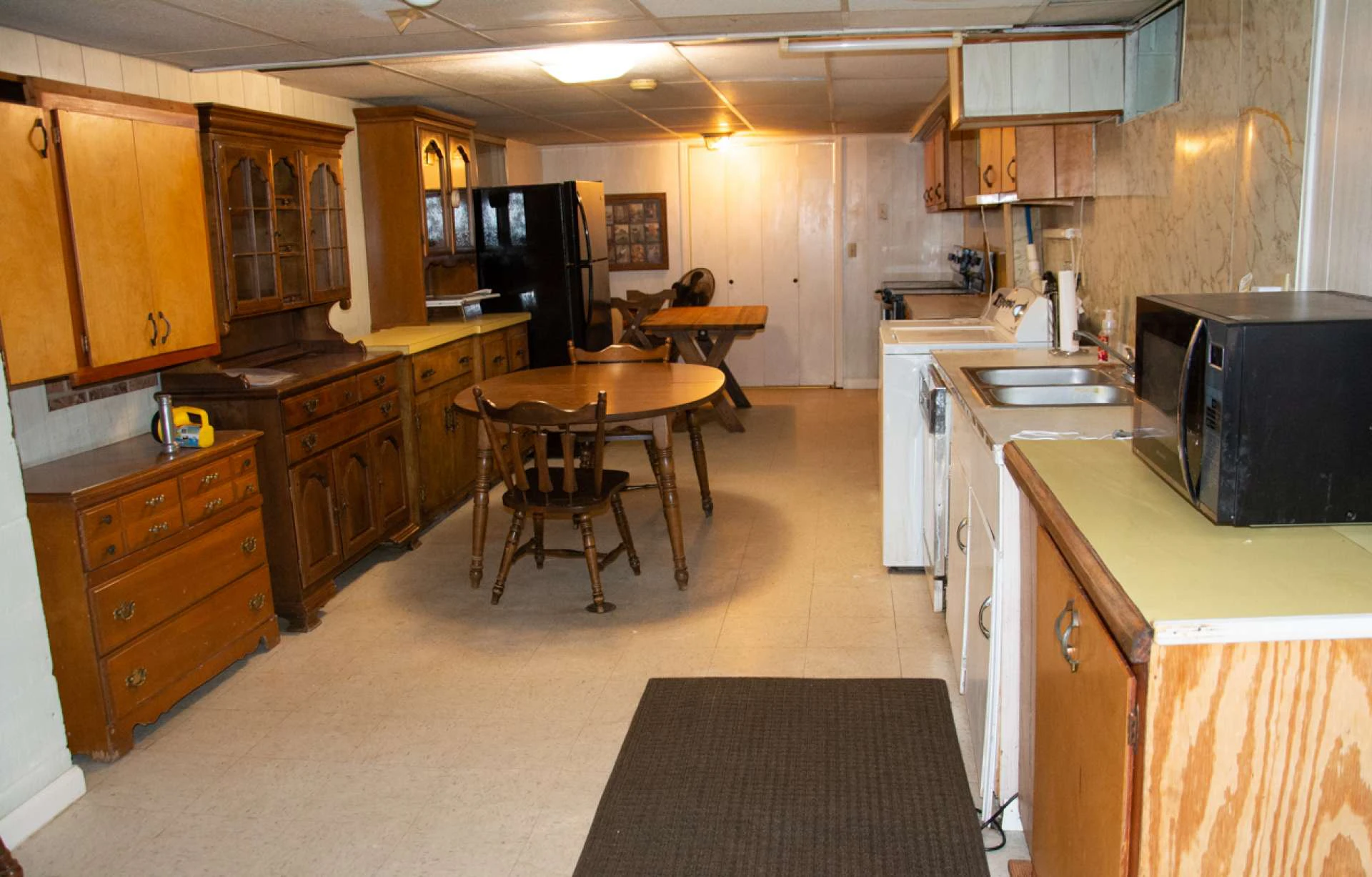 Image number 3 for the current listing
