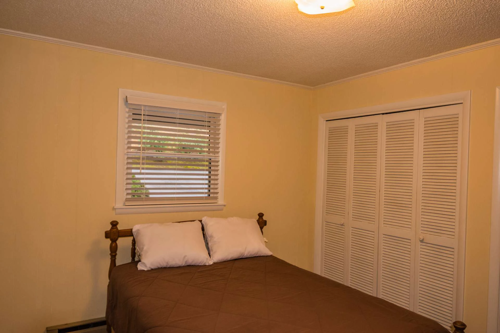 Image number 8 for the current listing