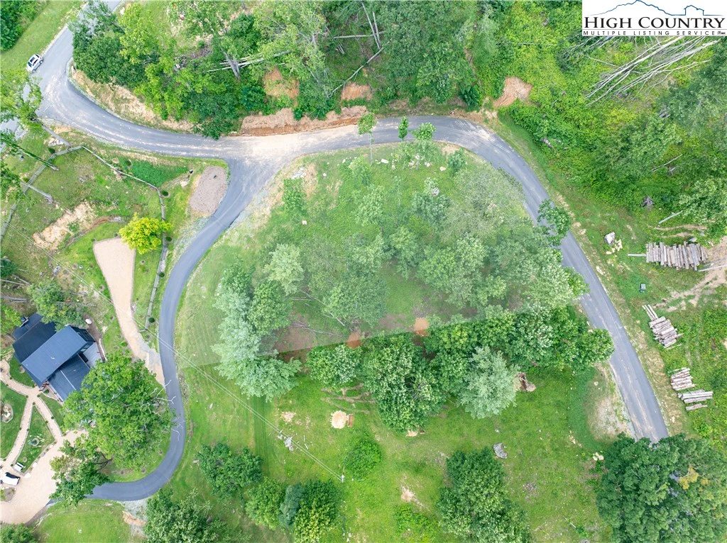 Image number 12 for the current listing