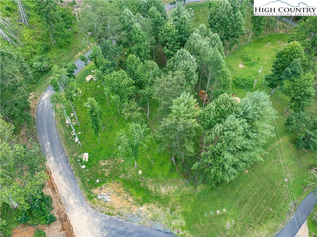 Image number 9 for the current listing