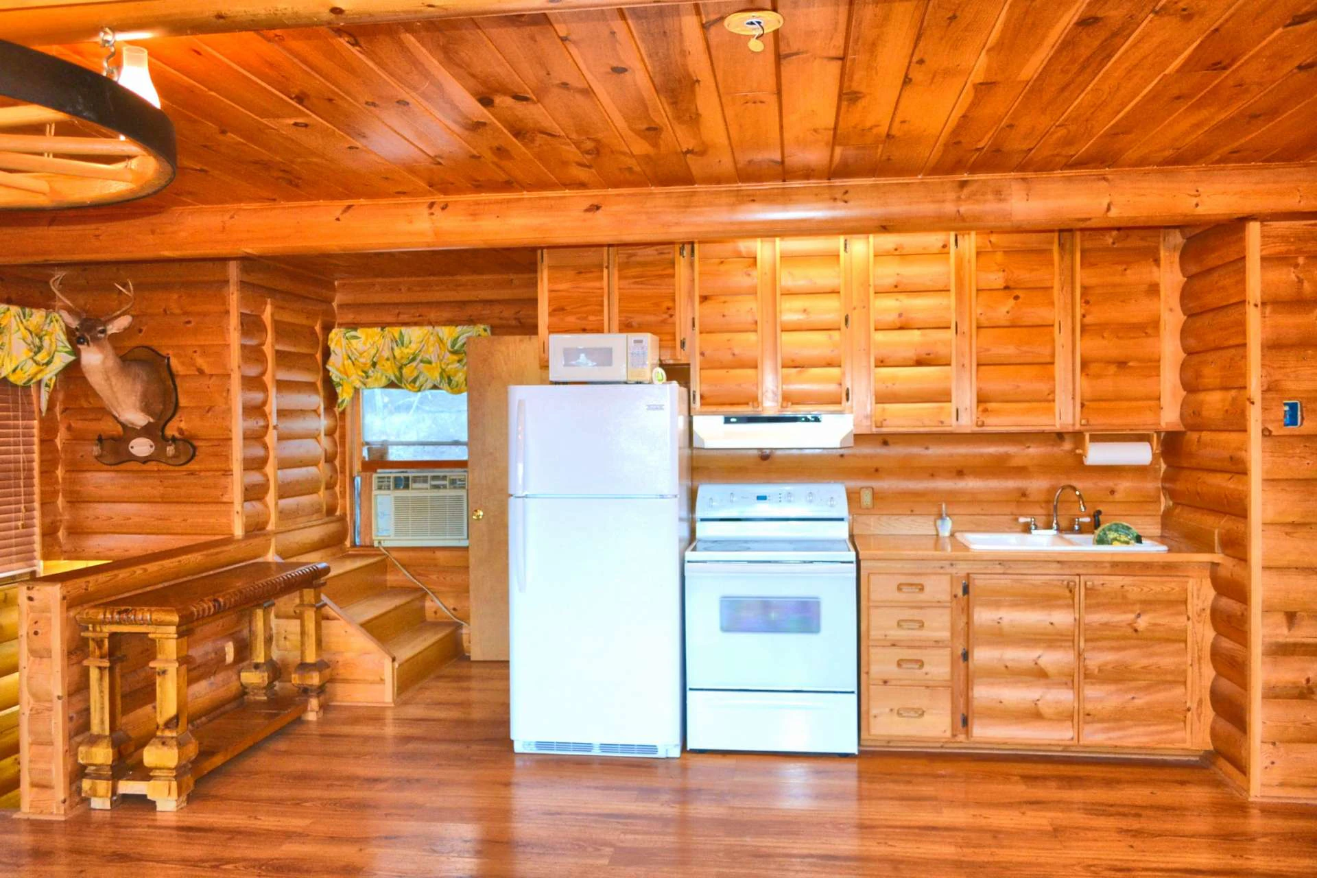 Image number 8 for the current listing