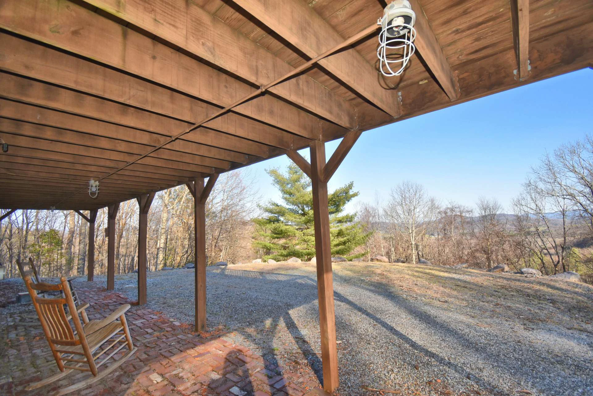 Image number 17 for the current listing