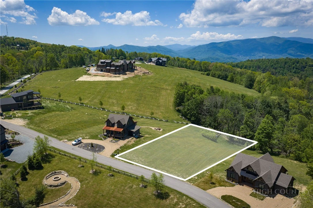 Image number 11 for the current listing