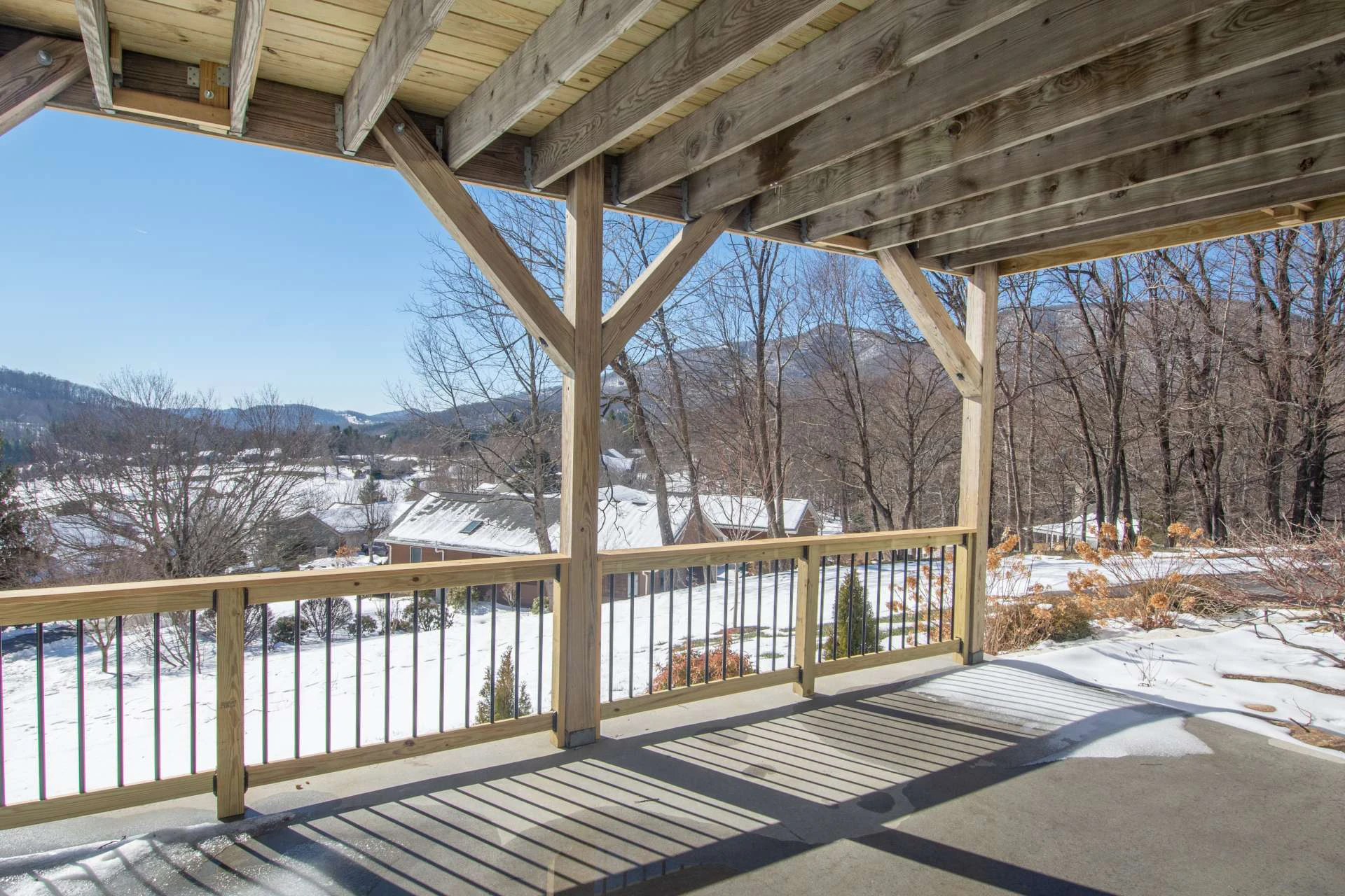 Image number 4 for the current listing