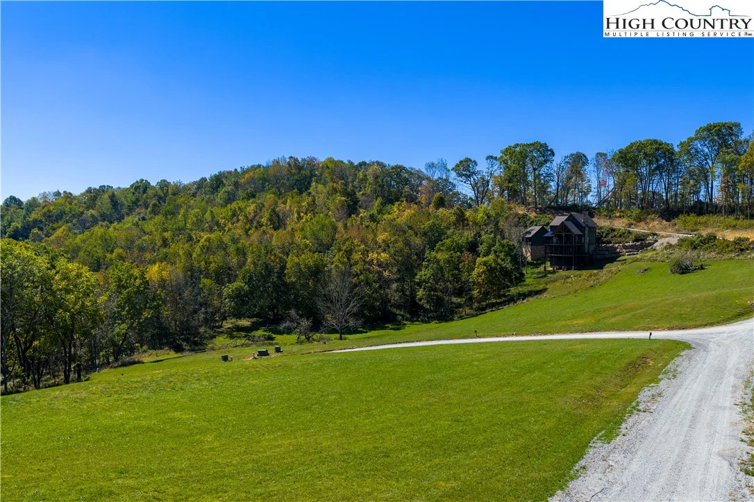 Image number 6 for the current listing