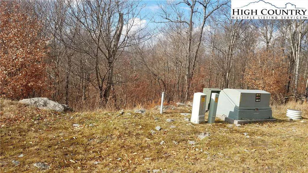 Image number 7 for the current listing